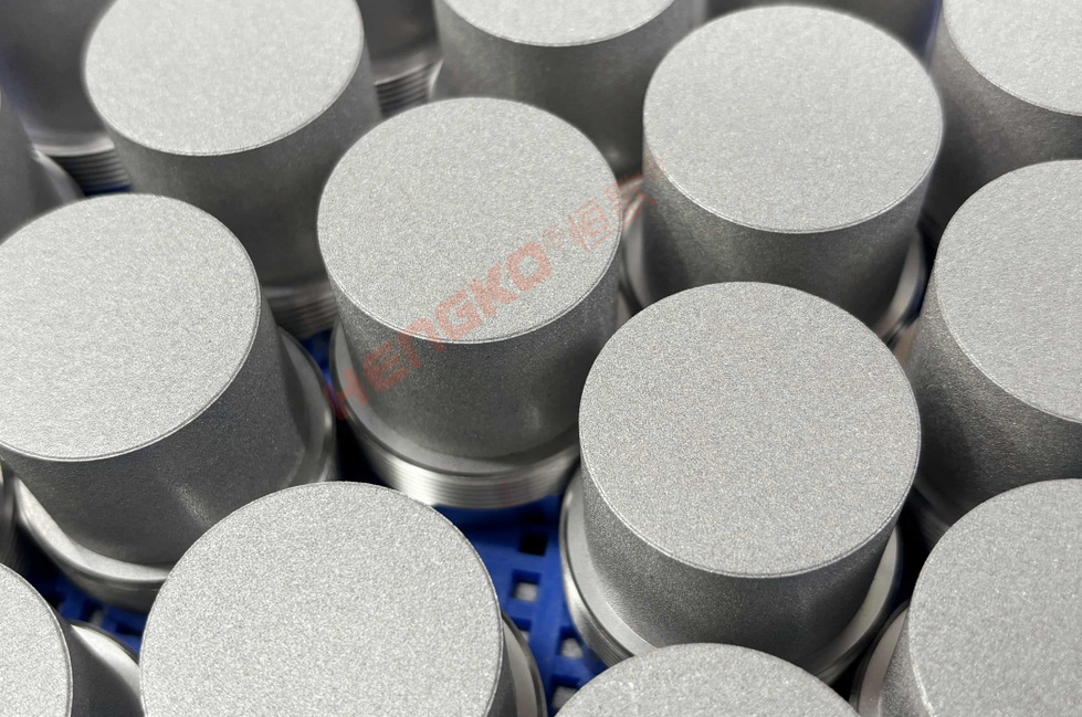 專業(yè)制造不銹鋼燒結(jié)濾芯，滿足多元工業(yè)過濾需求！